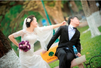 Những tình huống cười ra nước mắt trong đám cưới